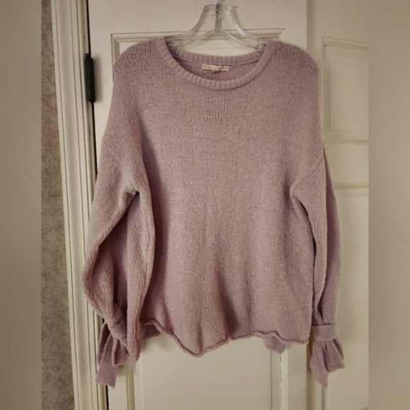 NWT.Women's Boucle Crewneck Pullover Sweater - Hint or mint size L - Picture 2 of 8